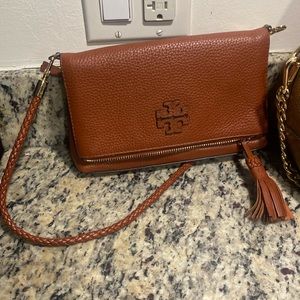 Shoulder purse or can be clutch